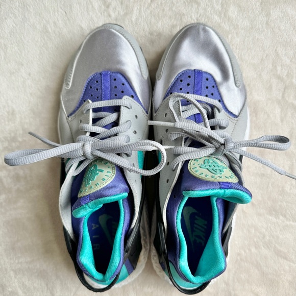 NIKE AIR HUARACHE RUN GRAPE WOMENS 8 SNEAKER ATHLETIC STREETWEAR SHOE - Picture 4 of 10